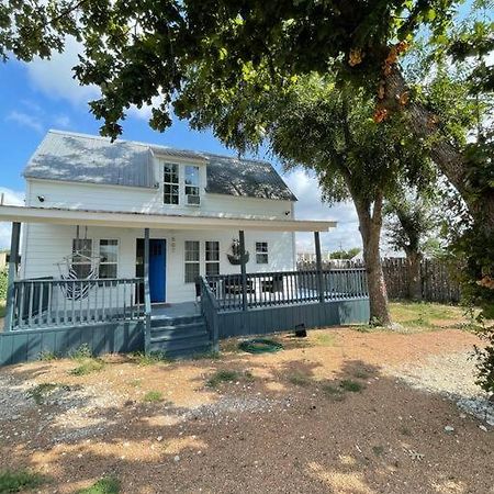 The Paddock House At Blanco Texas别墅 外观 照片
